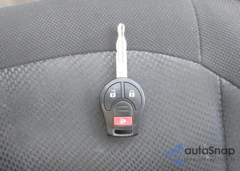 2015 Nissan Rogue Select S z USA, uszkodzony, nr VIN JN8AS5MV1FW252318